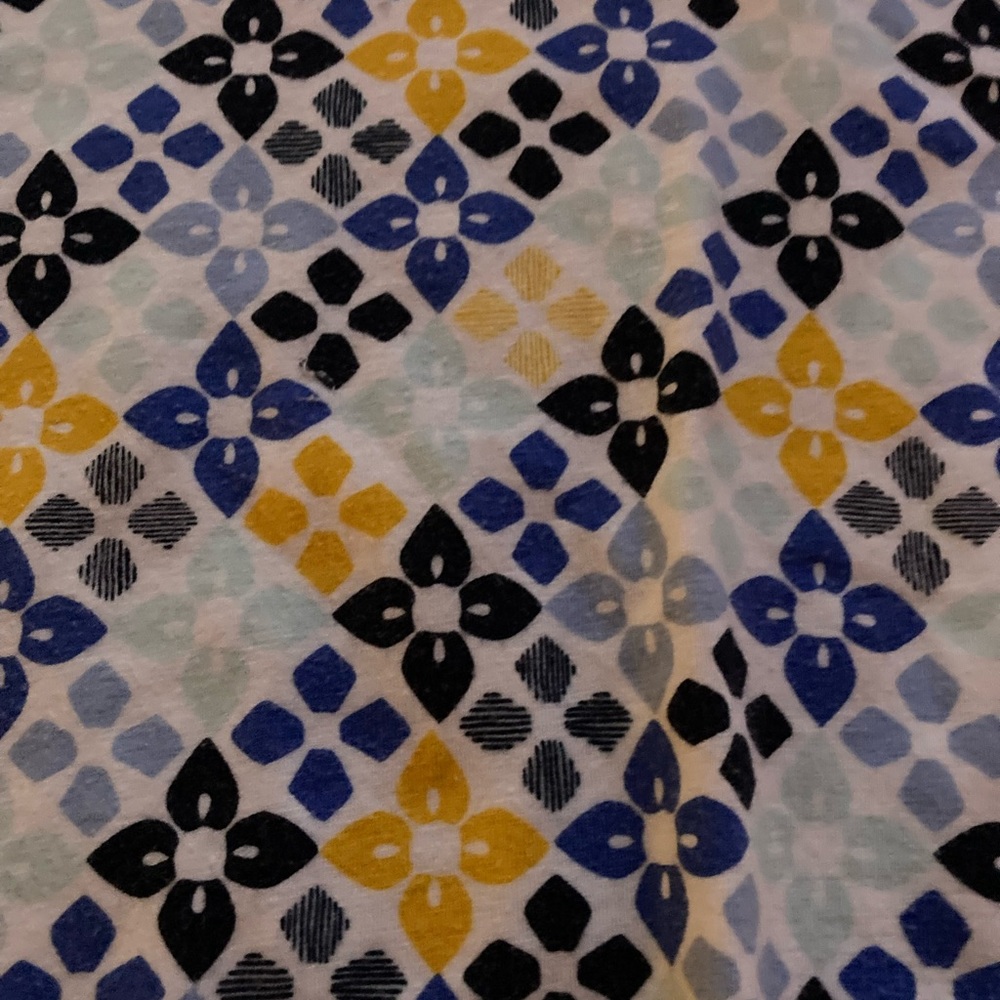 Blue/Yellow patterned top - Picture 3 of 4